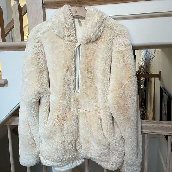 Free People Movement Off The Record Faux Fur Pullover Zip Hoodie in Beige M NWOT - Picture 4 of 16